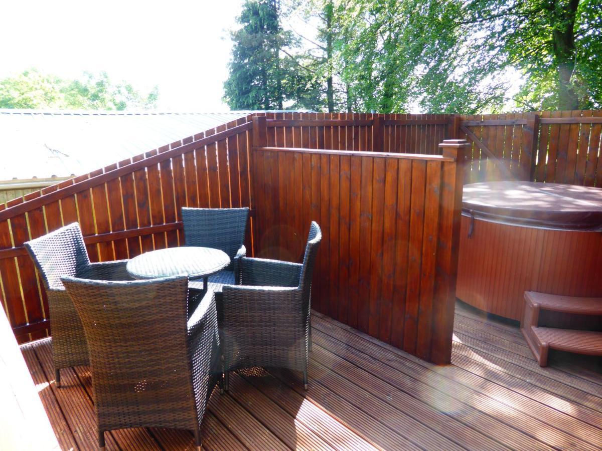 Birch Lodge 13 With Hot Tub Newton Stewart Zewnętrze zdjęcie